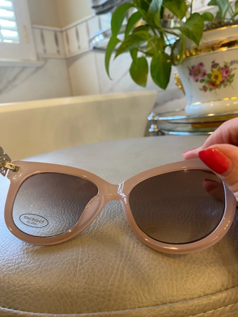 New BEBE BB7167 001 Taupe & Silver PEACEFUL Sunglasses